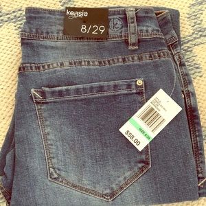 NWT Kensie Straight Crop Jeans